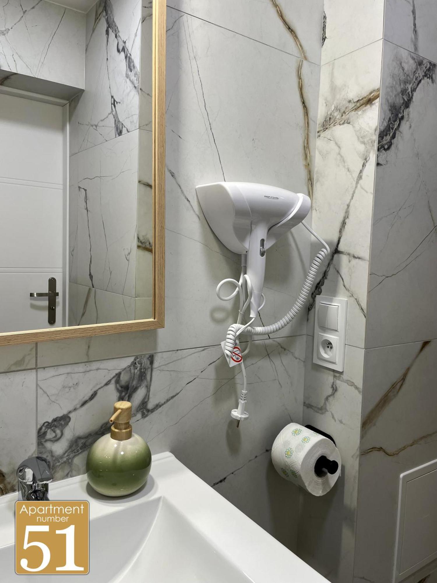 Piekny Przytulny Apartament - Blisko Akwenu Wodnego Radom Esterno foto